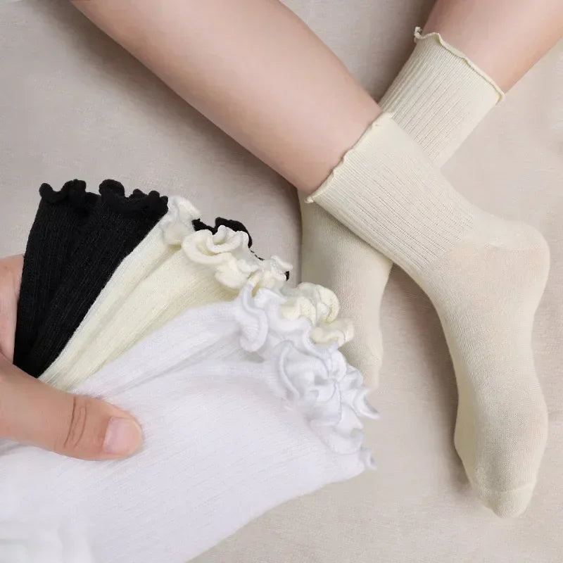 Fashion New Ruffle Socks for Women Mid Crew Middles Tube Ankle High Breathable Cotton Socks Black White Beige Female Cute Sock