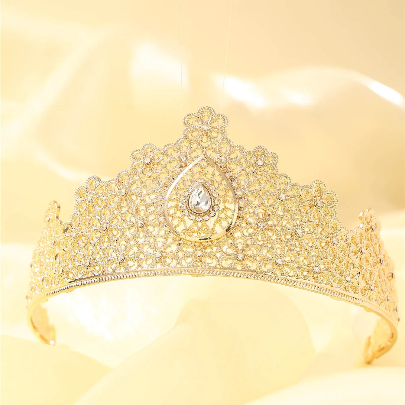 High-Quality Gold-Plated Women's Trendy Tiara Luxurious Vintage Style Middle Eastern Bridal Crown Parties, Banquets  Weddings