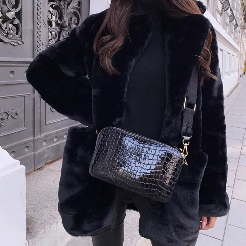 New Warm Faux Fur Coat Women Coats Thick Women Medium-Long Overcoat Turn Down Collar Winter Women Warm Jackets Casaco Jacket