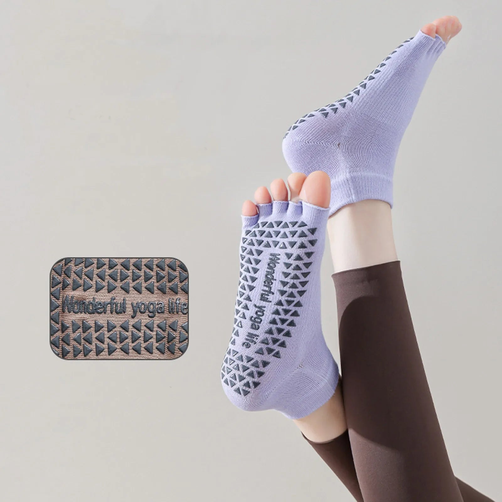 Women Yoga Five Toe Socks Breathable Anti-Slip Silicone Sport Pilates Socks Gym Fitness Dance Socks Foot Care Split Toe Socks