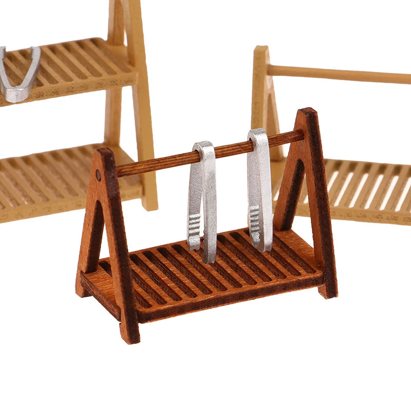 1Set 1:12 Dollhouse Miniature Bread Rack Cake Shelf Storage Box/Basket W/Baking Clip Scene Decor Doll House Accessories