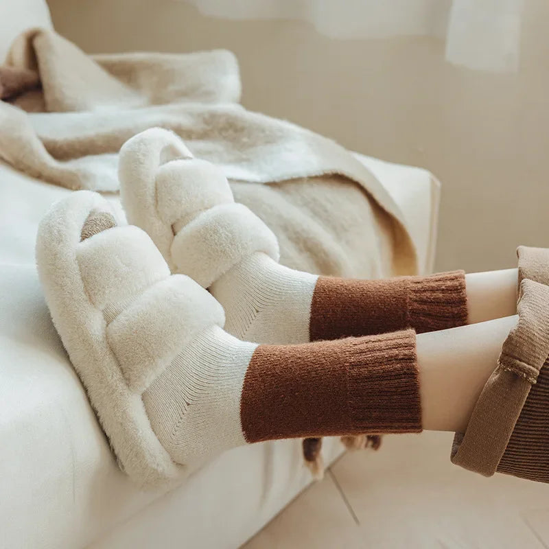 4 Pairs of Cashmere Socks for Women Autumn and Winter Plus Velvet Thickened Mid-tube Socks Warm Long Socks