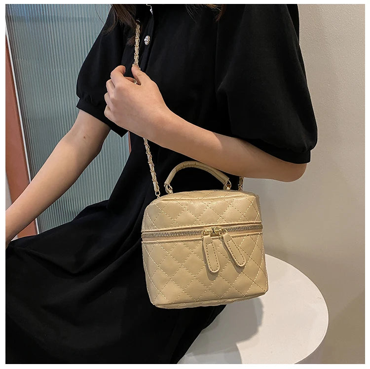 Trendy  Buet Handbag Women's Crossbody Versatile High-End Feel PU Leather Soft Surface Zipper Closure Casual Sle