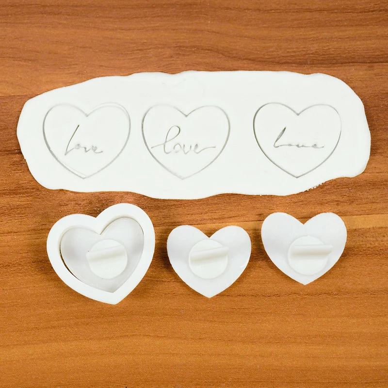 4pcs Valentine's Day Love Letter Cookie Mold Heart Fondant Cake Decorating Tools Wedding Party Handmade Gift Baking Accessories