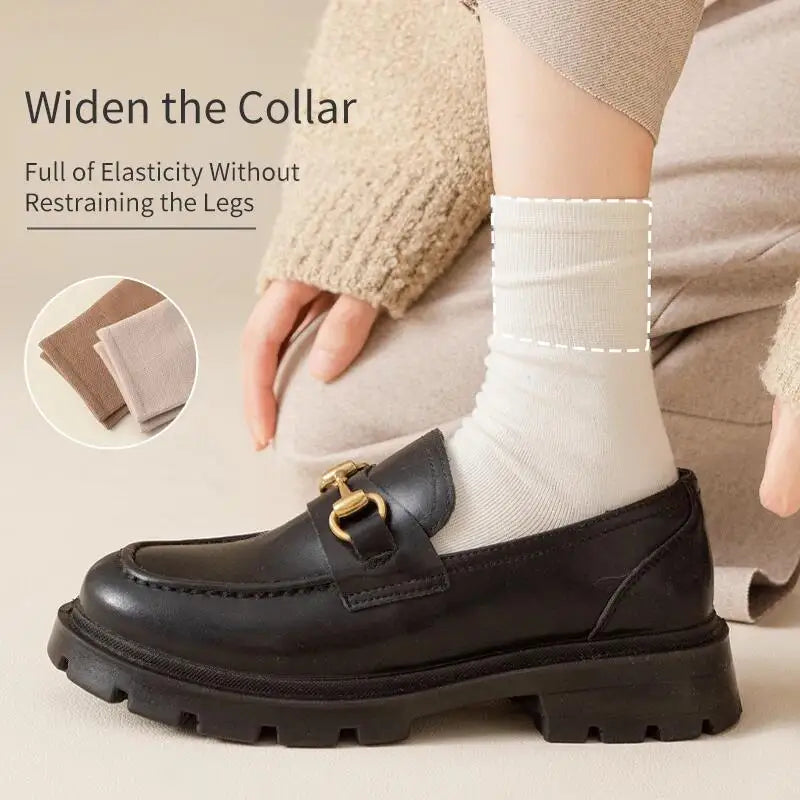 6 Pairs of Women Is Spring Or Summer Solid Colors Simple and Comfortable Mid Tube Socks Khaki Gradient Color