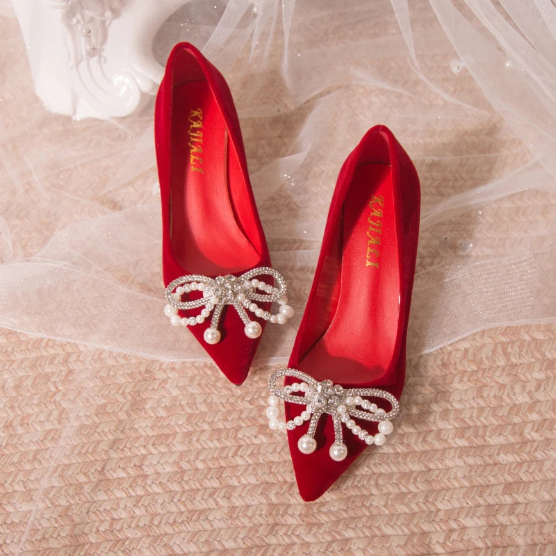 Wedding shoes bride shoes women new pearl thick heel shallow mouth pointed Xiuhe main wedding dress not tired foot single shoes