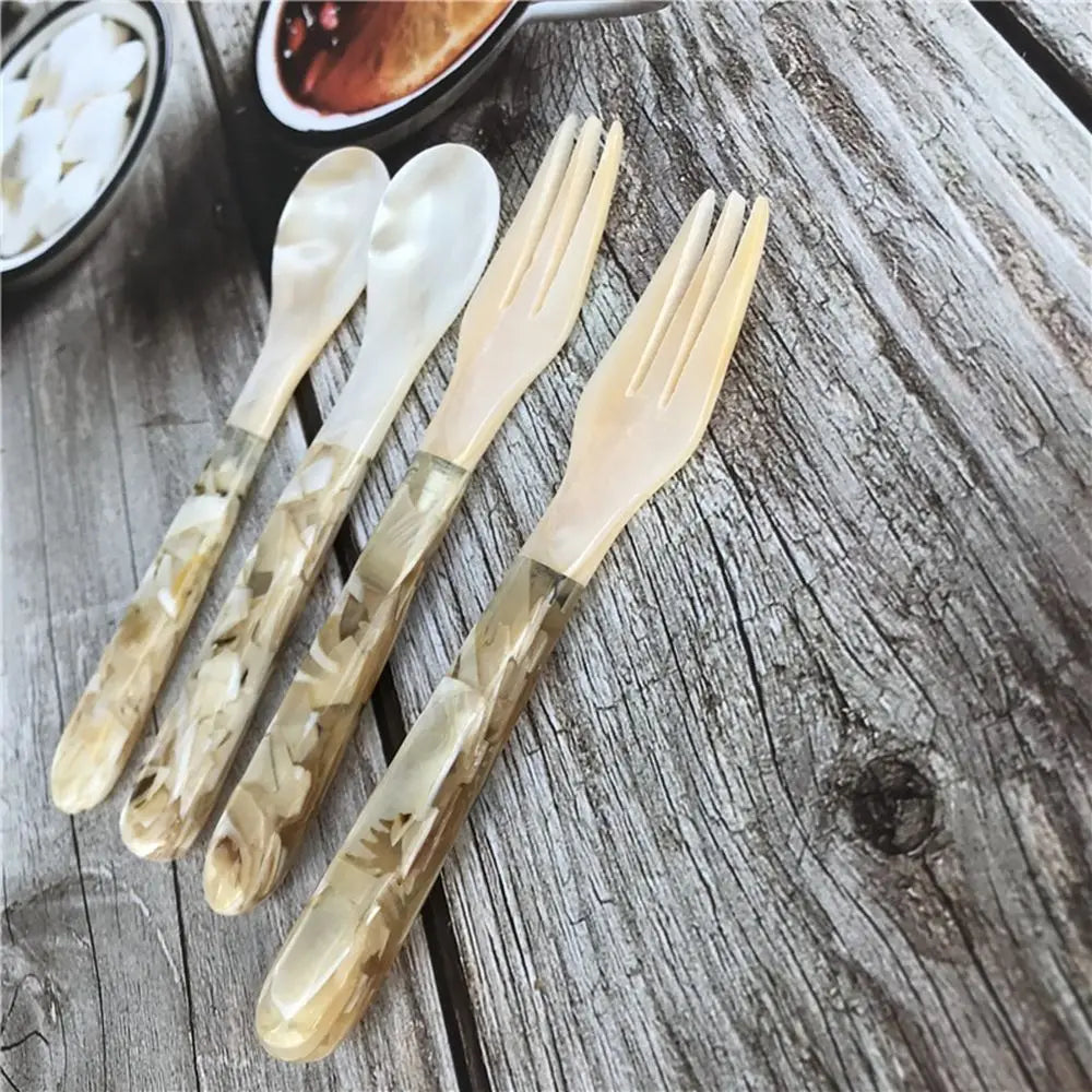 Natural Shell Resin Spoon Fork Ice Cream Dessert Spoon Caviar Spoon Seashells Stirring Spoons Teaspoon Kitchen Tool