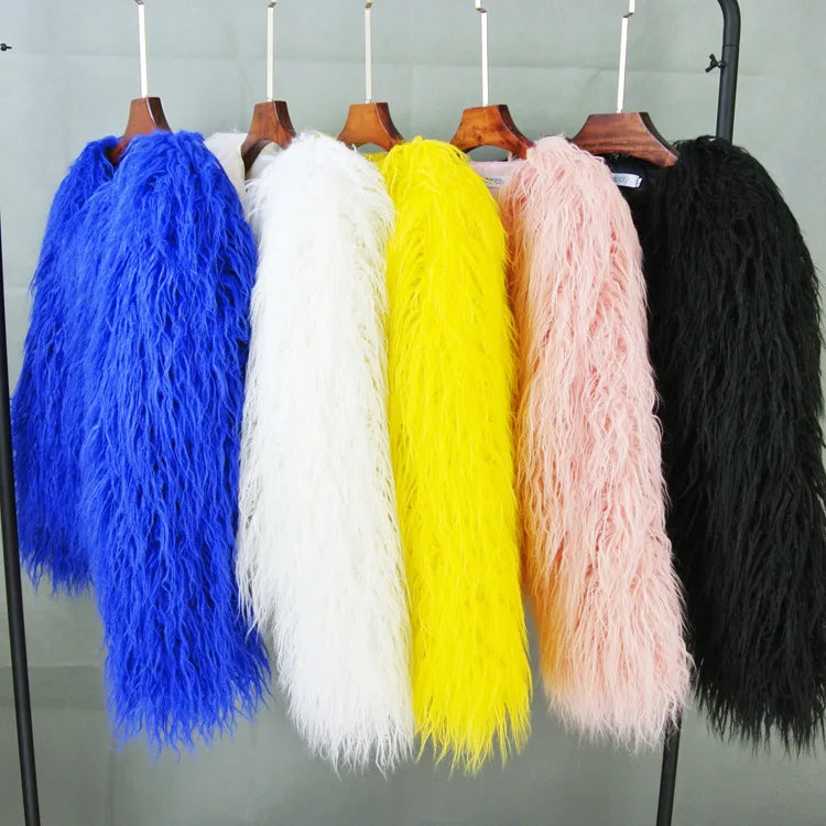 Faux Fur Plush Coat – Soft Shaggy Statement Jacket