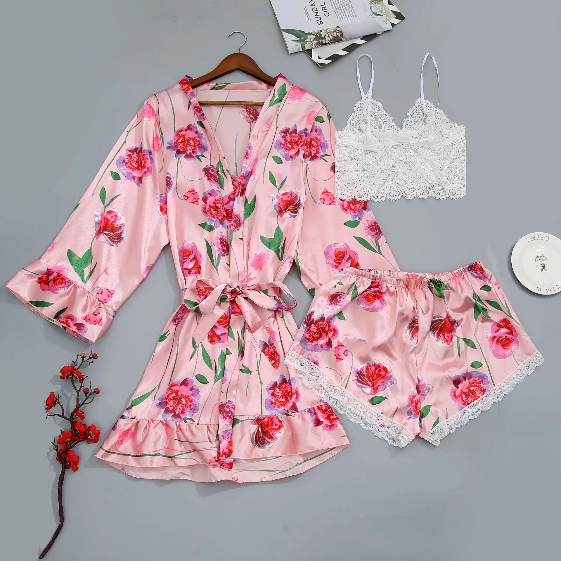 new Women's Sleep Lounge New Pajama Sets European American 4-piece set with lace satin suspender summer set for sleeping pajamas