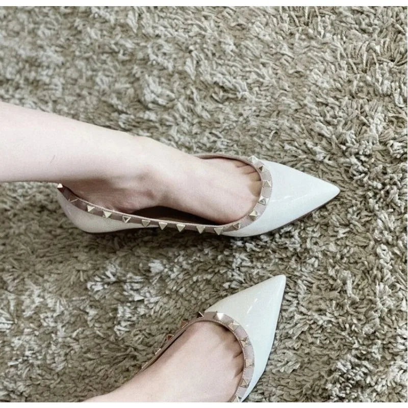 Rivet pointed toe low-heeled shoes spring and summer new retro sexy patent leather sandals fashionable shallow women's shoes