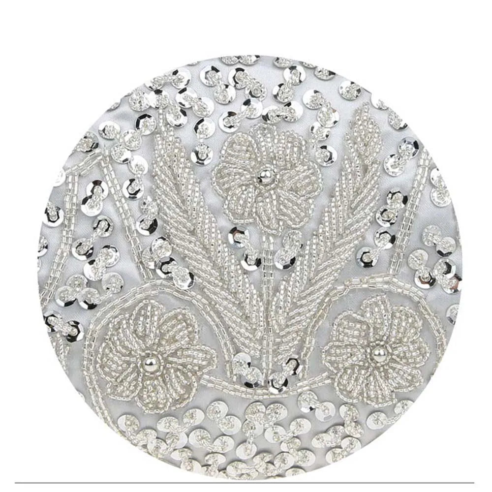 Women Clutch Bags Ladies Beads Evening Bags Wedding Party Bridal Embroidered Handbag Women Solid Retro Small Totes Mini Wallets