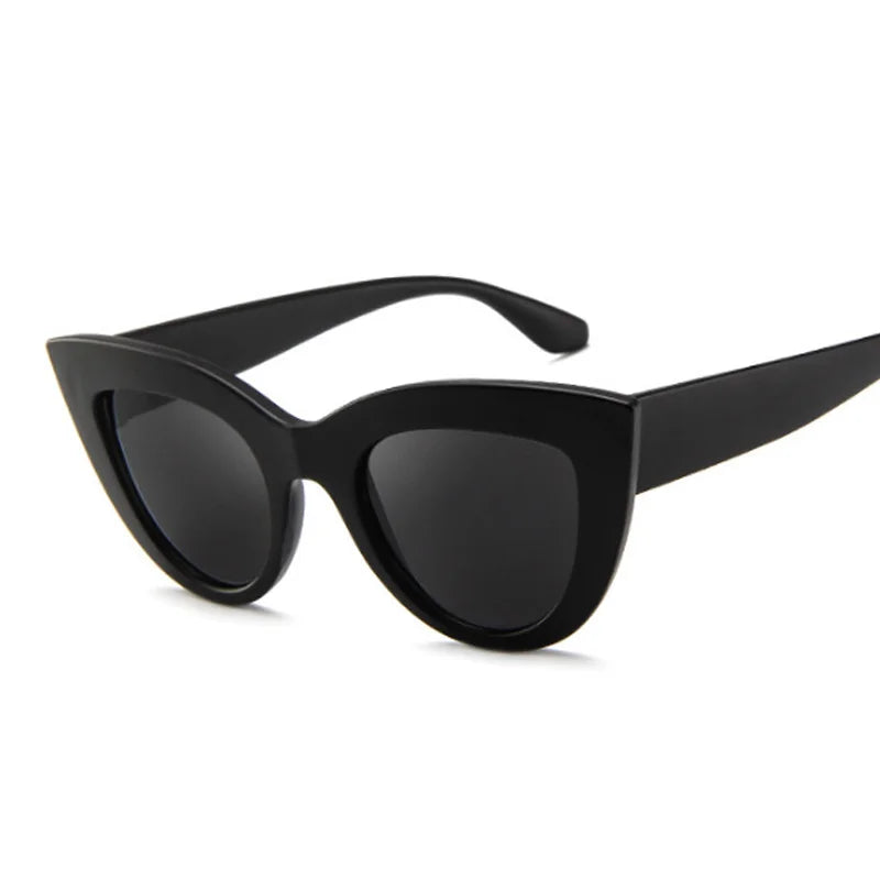Vintage Cat Eye Sunglasses Woman Brand Designer Retro Sun Glasses Female Fashion Mirror Outdoor Shades Gradient Oculos De Sol