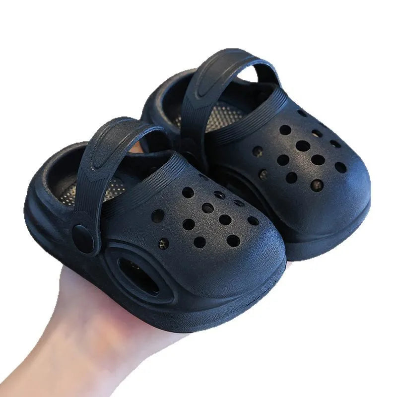 2026 Kids Sandals Hole Children's Shoes Slippers Soft Anti-Skid Simple DIY Design Hole Baby Shoes Sandy Beach For Boys Girls