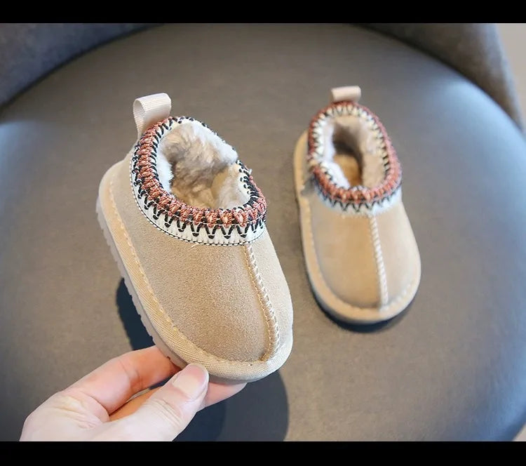 Baby Warm Casual Flat Low Top Snow Boots 2025 Winter Fashion Childrens' Concise Soft Soled Comfortable Non Slip Cotton Shoes