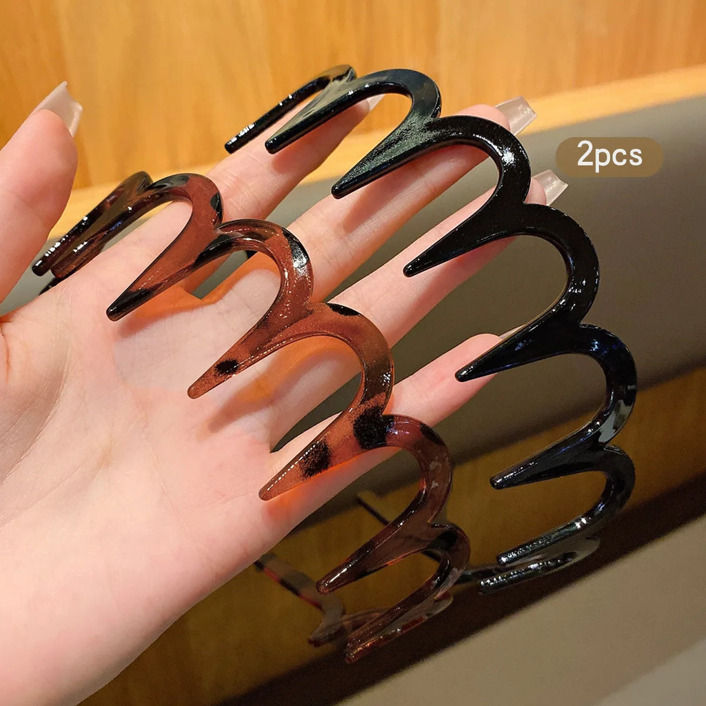 2 internet red hair clips with teeth and anti slip hair clips suitable for daily use as hair accessories