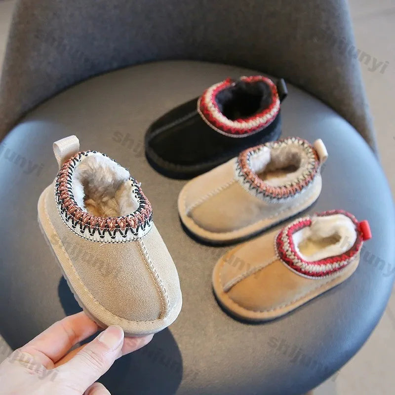 Baby Warm Casual Flat Low Top Snow Boots 2025 Winter Fashion Childrens' Concise Soft Soled Comfortable Non Slip Cotton Shoes