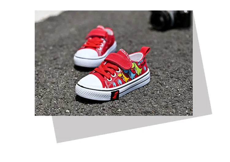 Children cartoon canvas shoes boys and girls casual low-top shoes baby spring and autumn breathable single fashion sneakers