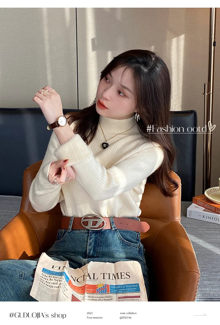 Women's Turtleneck Sweater Winter 2025 Retro Red with Velvet Lining Thickened Inner Wear Thermal Knitting Bottoming Shirt