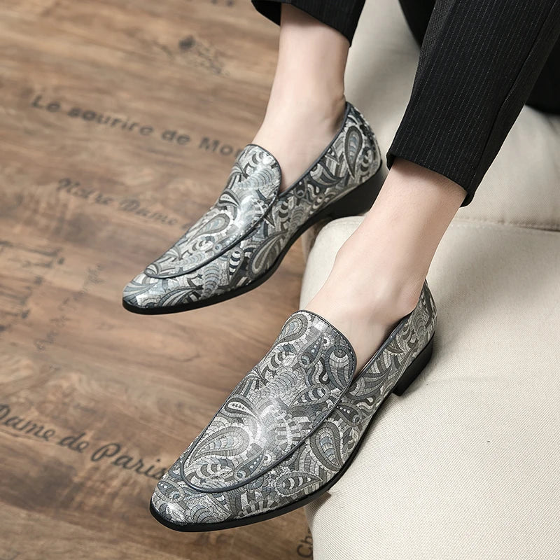 New British Style Fashion Trends Printed Leather Loafers Men Breathable Casual Shoes Men Slip-on Dating Driving Party Men Shoes