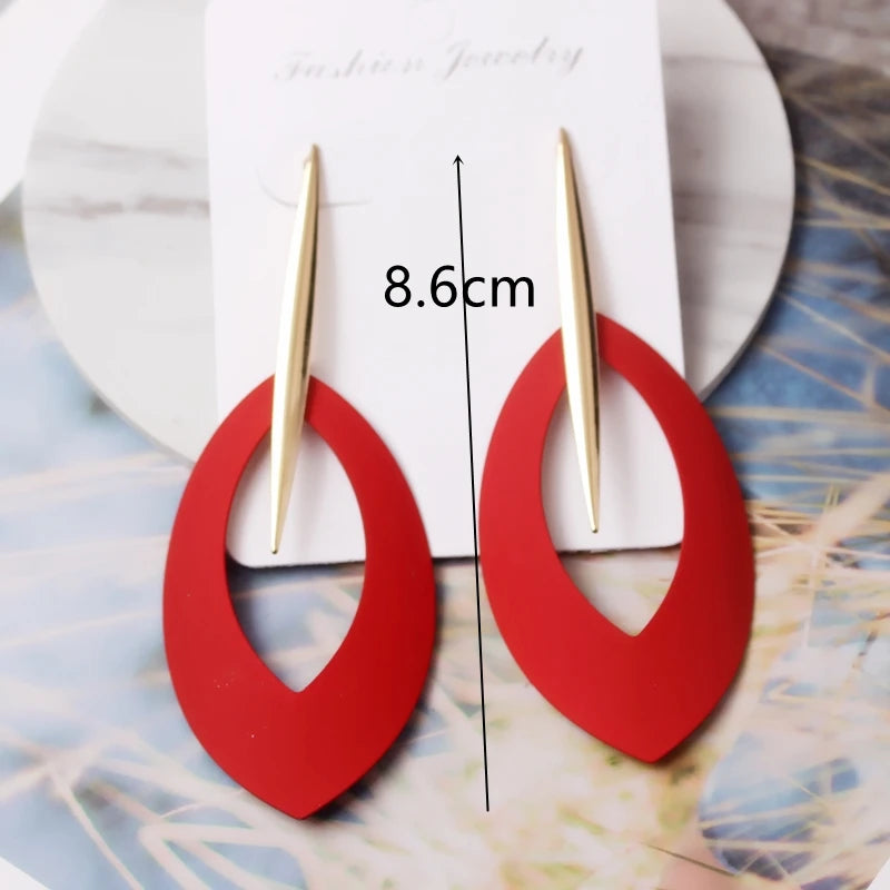 Red Statement Drop Earrings – Floral Heart Design for Elegant Occasions