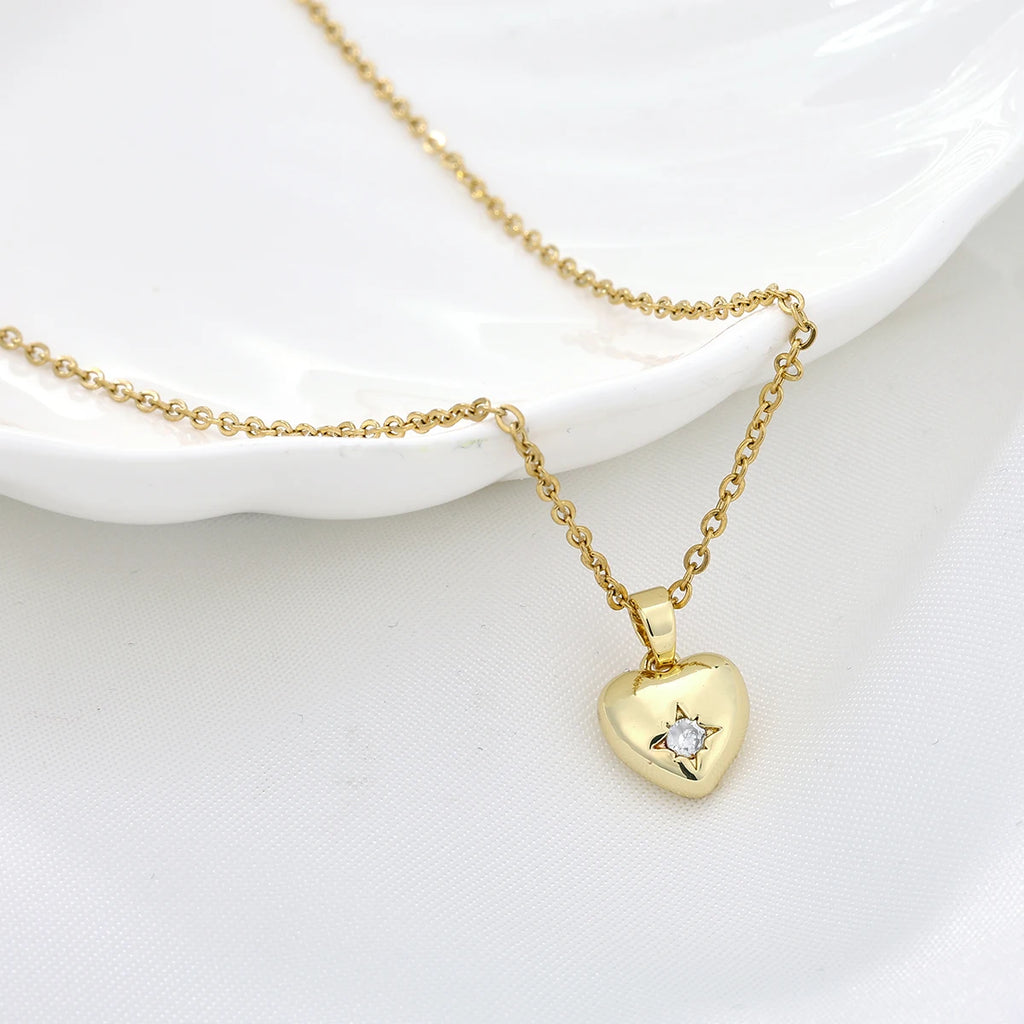 Women's Heart Shaped Necklace Stainless Steel Collarbone Chain Simple Versatile Jewelry Accessory Valentine's Day Gift Idea