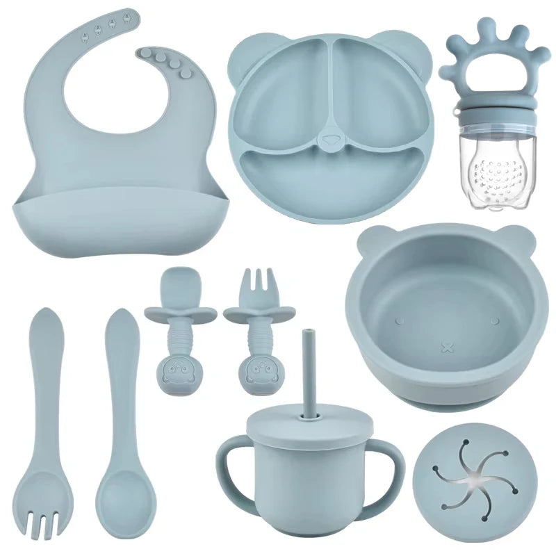 9PCS/Set BPA Free Silicone Baby Feeding Set Sucker Bowl Divided Dinning Plate Straw Cup Spoon Fork Adjustable Bib Child Dishes