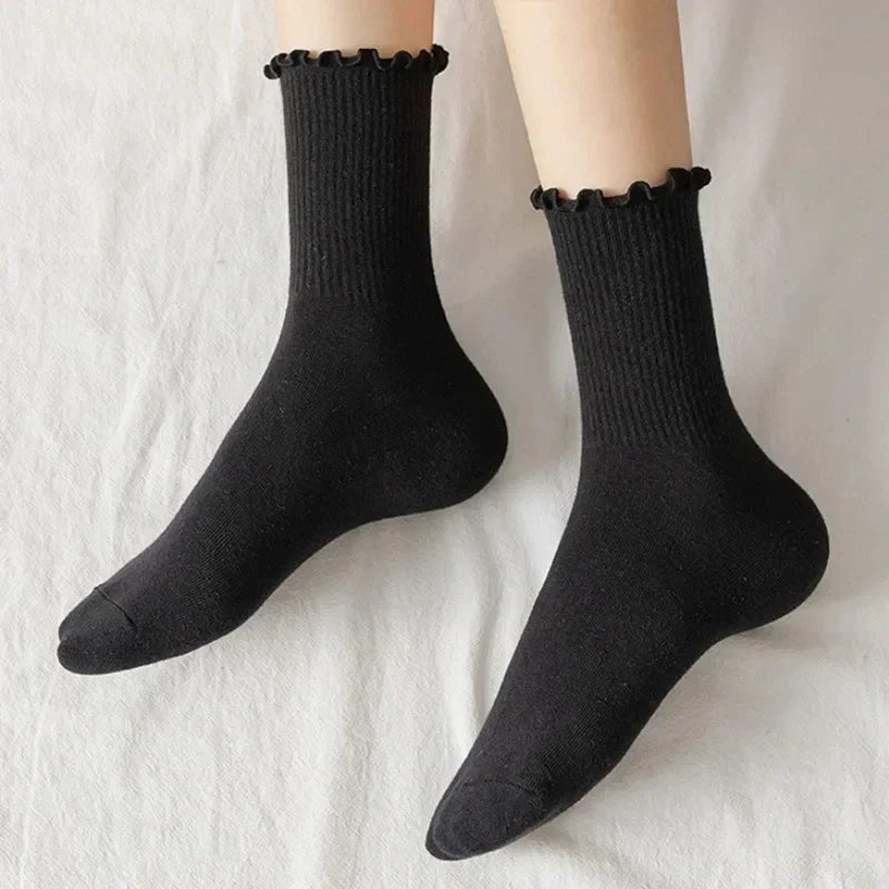 Fashion New Ruffle Socks for Women Mid Crew Middles Tube Ankle High Breathable Cotton Socks Black White Beige Female Cute Sock