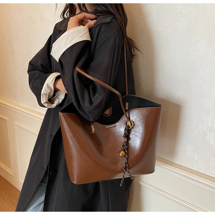 2025 Fashion Tote Bags for Women Versatile Commuting Women's Handbags PU Hasp Large Capacity Shoulder Bags High Quality