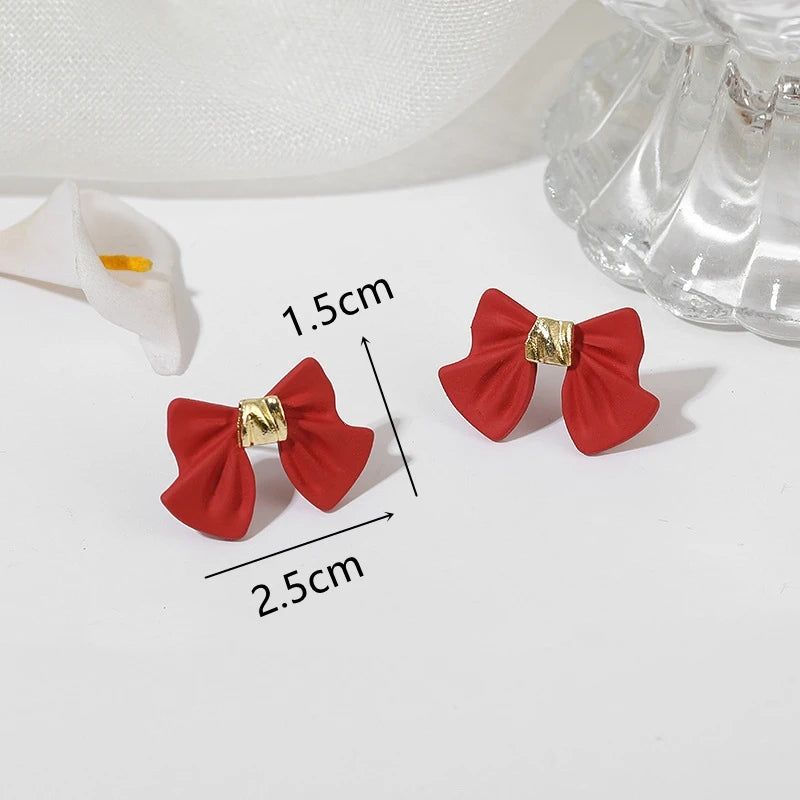 Red Statement Drop Earrings – Floral Heart Design for Elegant Occasions