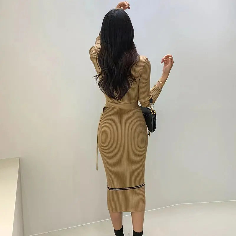 French style celebrity temperament slim feeling autumn winter new round collar fragrance wind slim bottom wrap hip dress
