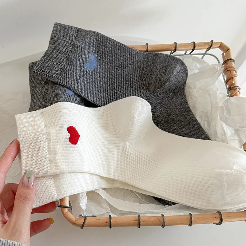 Socks For Women New Heart Design Cute Socks Breathable Simple Korean Style Sweat absorption Girls Cotton Socks Daily Classic