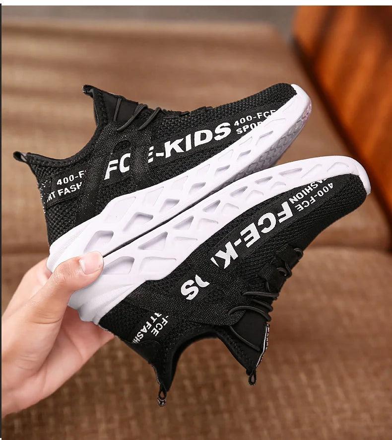 Kids Casual Low Top Lace Up Sneakers Boys Girls Breathable Lightweight Anti Slip Outdoor Walking Children Sports Running Tennis