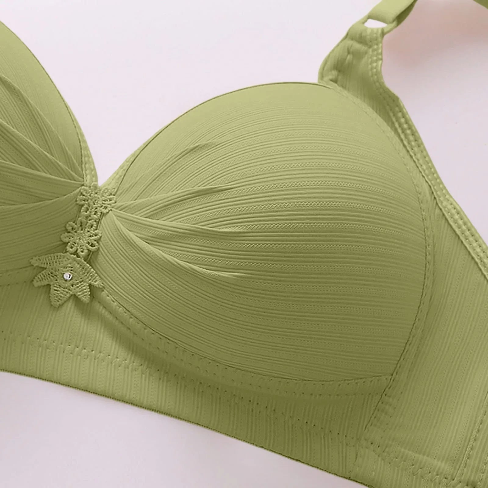 Comfortable Womens Bra Thin Molded Cup Support Underwear Sexy Lingerie Soft Comfort Everyday Wear Seamless Design Fabric