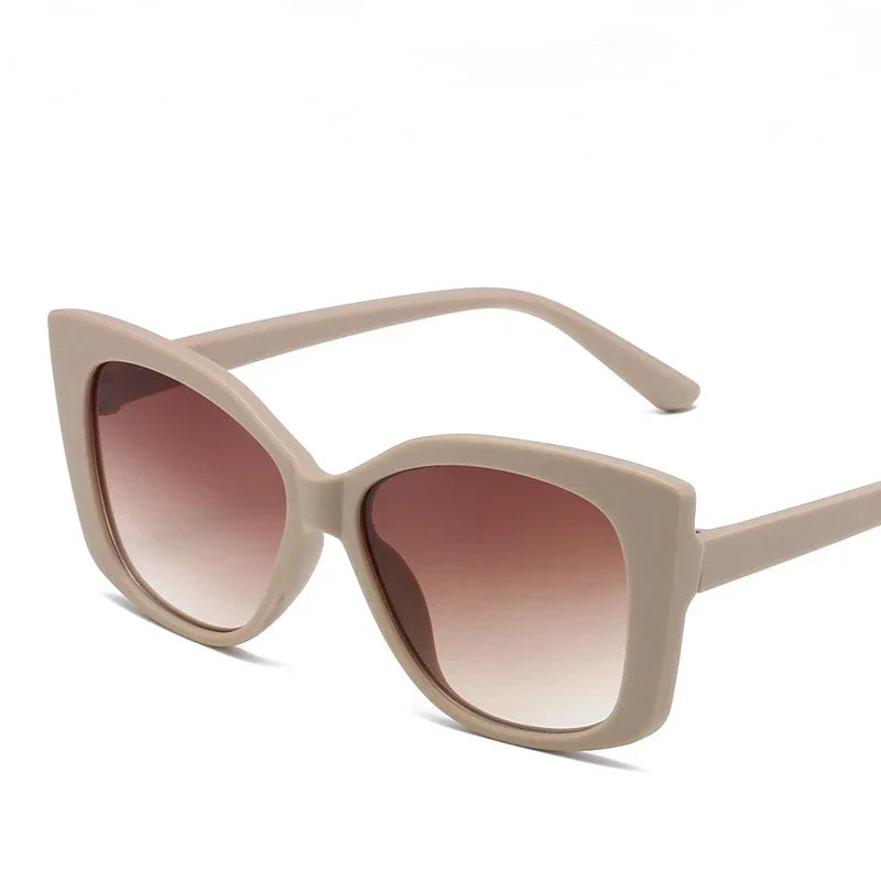 New Fashion Cat Eye Sunglasses Female Luxury Brand Designer Sun Glasses for Women Travelling Sun Shades Glasses High Definition