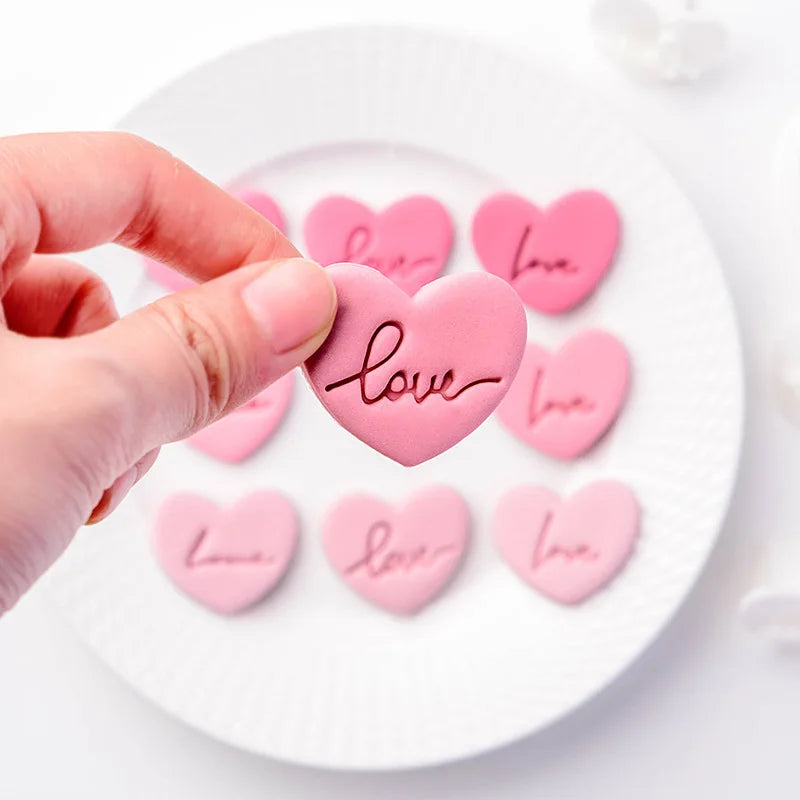 4pcs Valentine's Day Love Letter Cookie Mold Heart Fondant Cake Decorating Tools Wedding Party Handmade Gift Baking Accessories