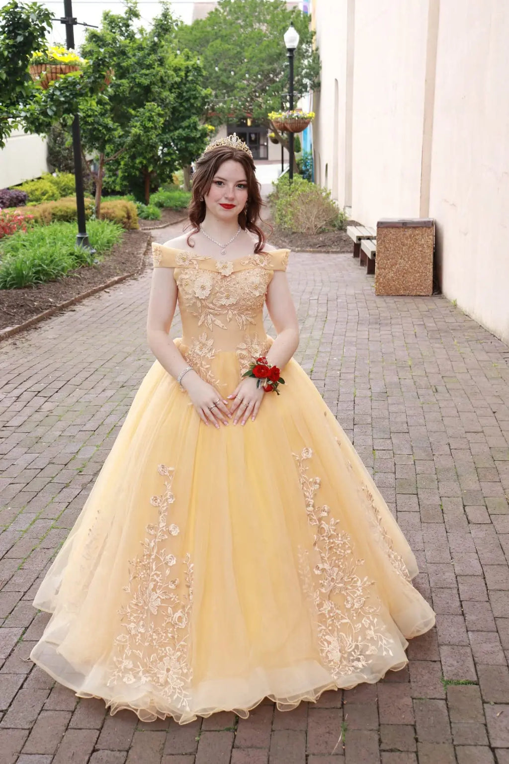 Cheap 6 Hoop Crinoline White Long Wedding Petticoat Ball Gown Dress Underskirt Skirt Half Slips Wedding Accessories