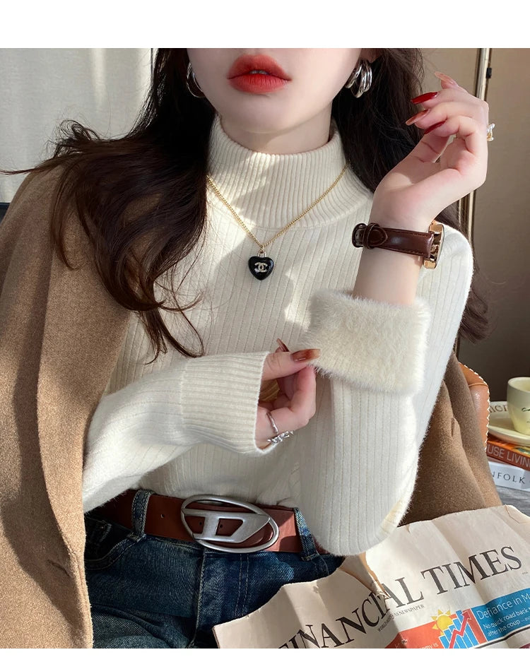 Women's Turtleneck Sweater Winter 2025 Retro Red with Velvet Lining Thickened Inner Wear Thermal Knitting Bottoming Shirt